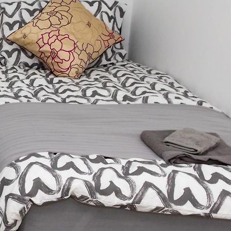 Comfortable Stay In Shirley, Solihull - Room 3 Екстер'єр фото