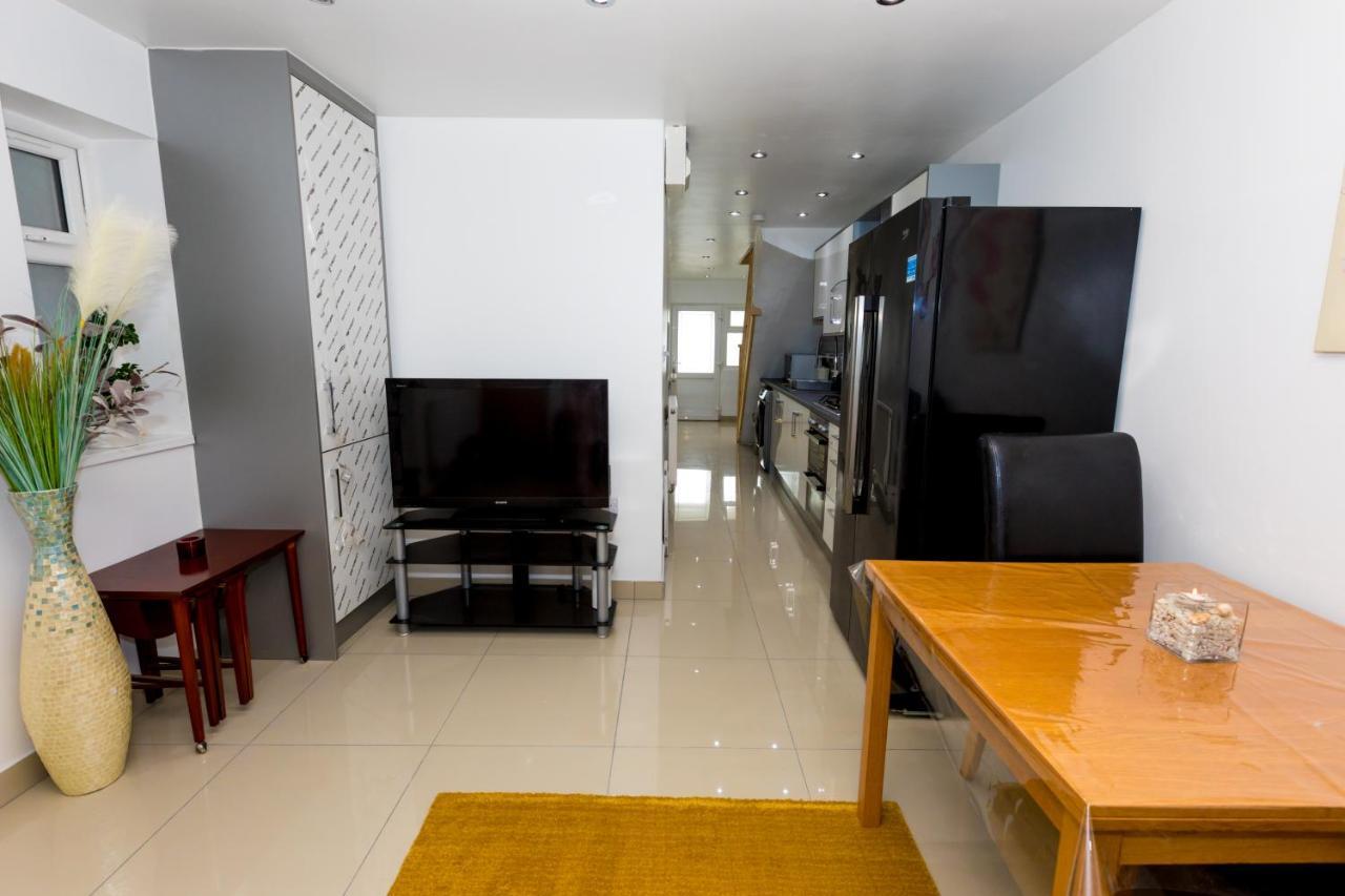 Comfortable Stay In Shirley, Solihull - Room 3 Екстер'єр фото